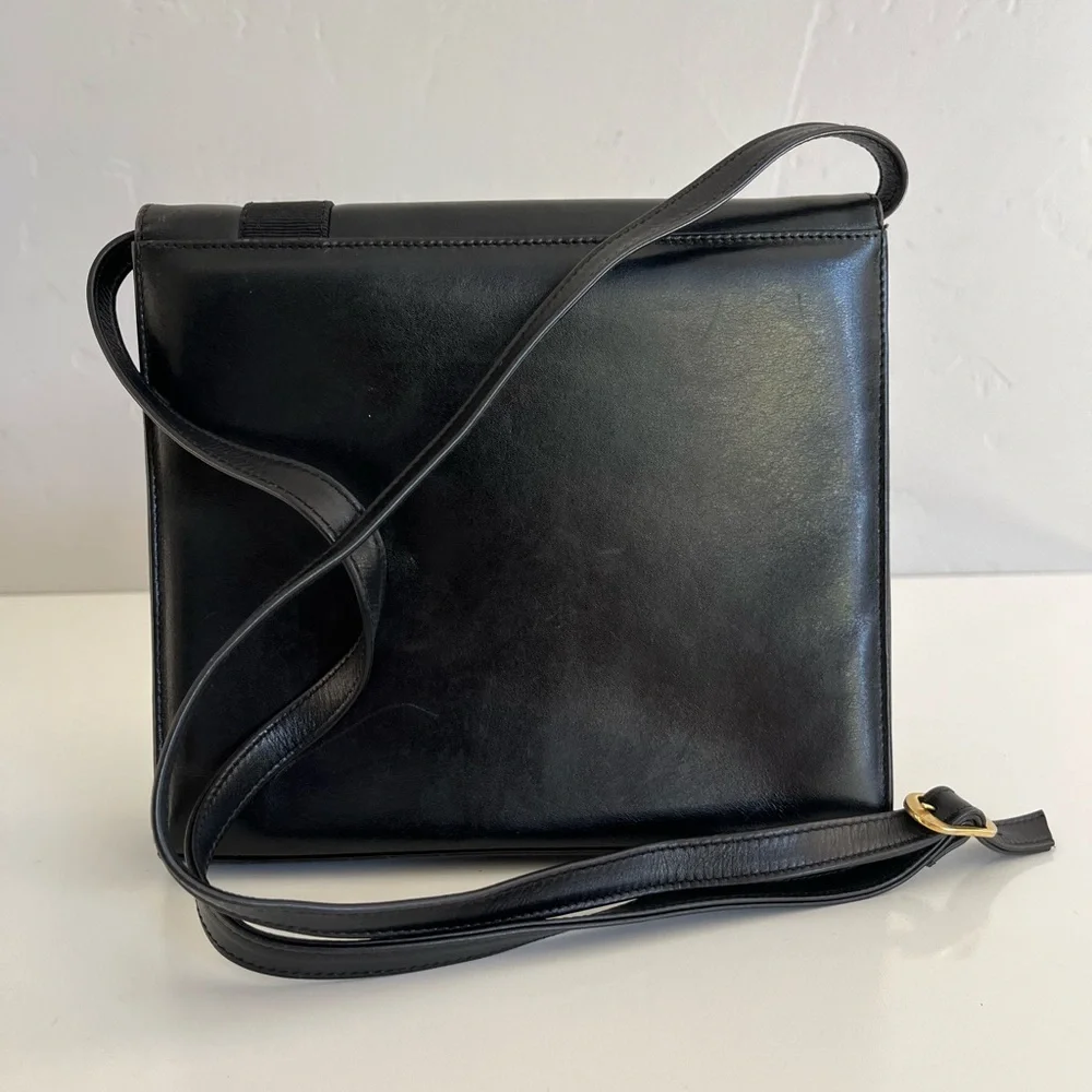 Auth VTG FERRAGAMO Leather Bag - Picture 4 of 10